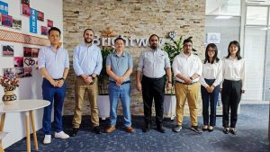 沙特阿美客户莅临正道能源公司互助交流，深化装备...