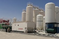 2000方泥浆站助力中东石油钻井开发