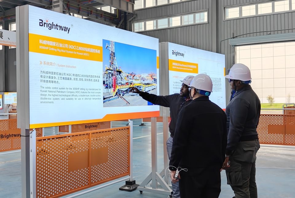 非洲客户参访正道能源生产中心