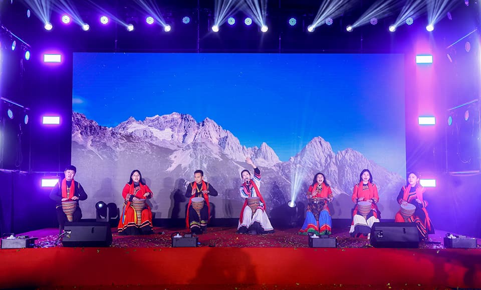 正道能源2025-2026 年度盛典文艺非洲鼓