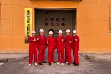 正道能源维保中心新疆属地化服务落地，技术团队深入沙漠一线回访客户